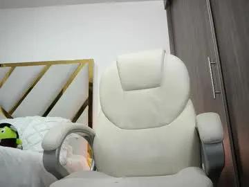 Freechat devin_hunter on Chaturbate