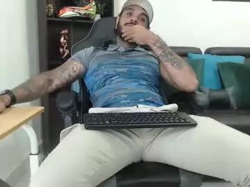 dhamian_wolf_hunter on Chaturbate