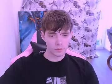 dmitryromanov on Chaturbate