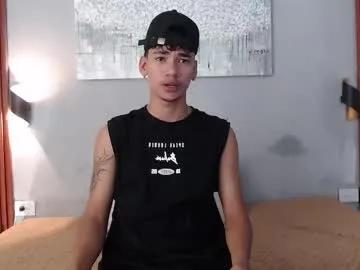 Freechat dominic_ghost on Chaturbate