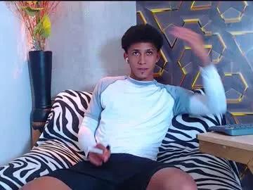 Freechat dominic_smith_ on Chaturbate