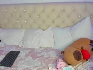 Freechat ebonygoddes03 on Chaturbate