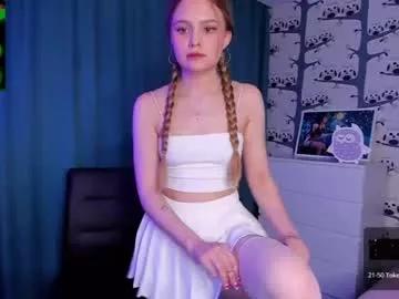 elly_ary on Chaturbate