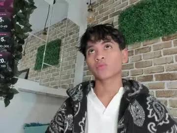 Freechat ethan_westt on Chaturbate