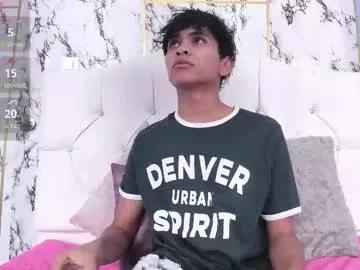 Freechat ethan_westt on Chaturbate