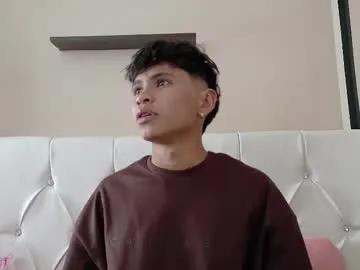 Freechat ethan_westt on Chaturbate