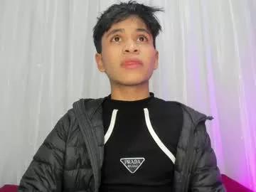 Freechat ethan_westt on Chaturbate