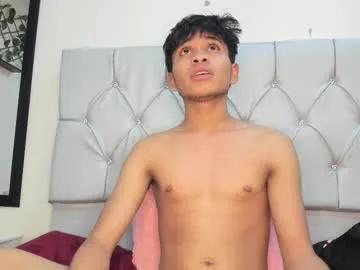 Freechat ethan_westt on Chaturbate