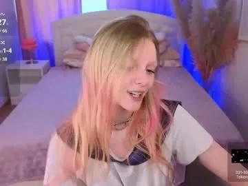 evangel1ne on Chaturbate