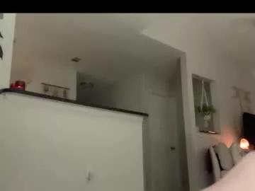 fantasyella on Chaturbate