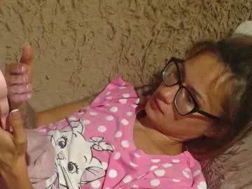 flowercandydoll13 on Chaturbate