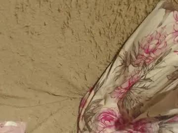 flowercandydoll13 on Chaturbate