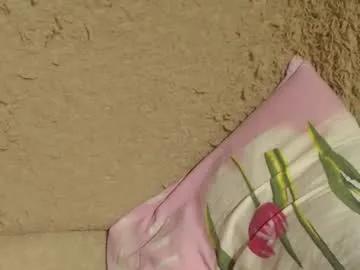 flowercandydoll13 on Chaturbate