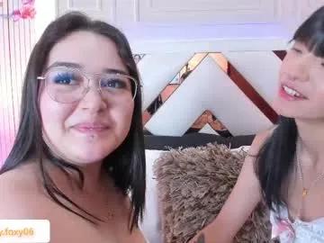 Freechat foxybuny on Chaturbate