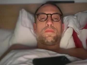 fra___ on Chaturbate