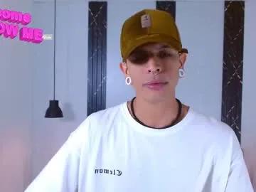 franvill_trato on Chaturbate