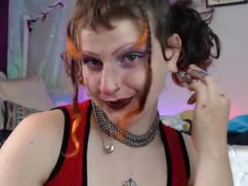 Freechat friskyflowers on Chaturbate