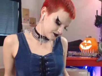 Freechat friskyflowers on Chaturbate