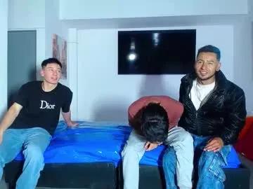 gnecos on Chaturbate