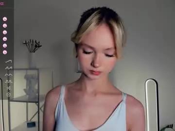 h0lyangel on Chaturbate