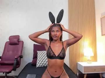 Freechat halleylorens on Chaturbate