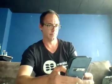 handsomeguy4ever on Chaturbate