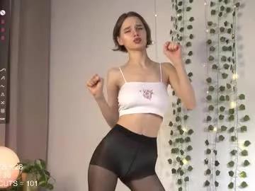 happynewdear on Chaturbate