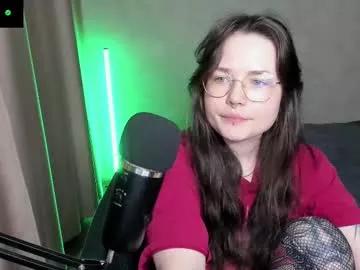 Freechat hell_hotline on Chaturbate