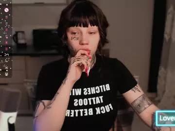 Freechat herbal_helpmepls on Chaturbate