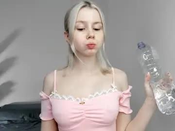 hi_popsy on Chaturbate