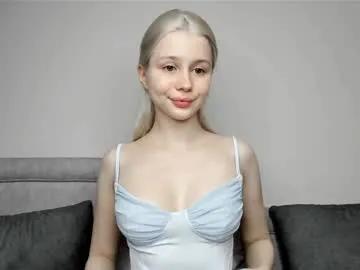 hi_popsy on Chaturbate