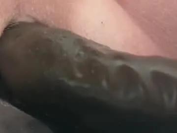 hornymilf39 on Chaturbate