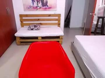 Freechat hornystepmommy_ on Chaturbate