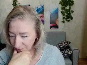 hunters_woman on Chaturbate