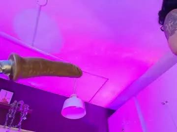 inndrahot on Chaturbate