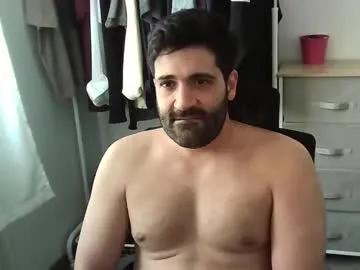 italianboybcn on Chaturbate