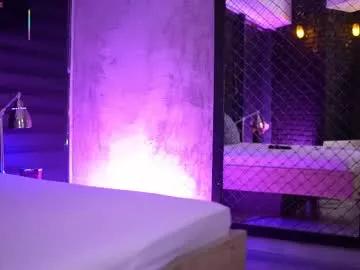 Freechat ivyrowa on Chaturbate