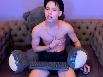 joselucian on Chaturbate