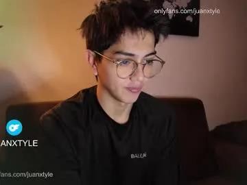 juancamroom — goalCUM #bigdick #uncut #bush Welcome to my room, #18  #asian [2000 tokens remaining]