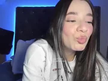 julidavila on Chaturbate