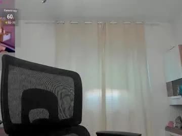 justchloex on Chaturbate