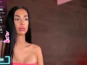 kairaandrews on Chaturbate