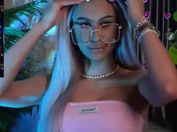 karlabart on Chaturbate