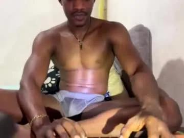 Freechat kender21_ on Chaturbate