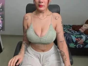 kiara_and_evelyn on Chaturbate