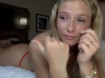 Private korinaluvv on Chaturbate