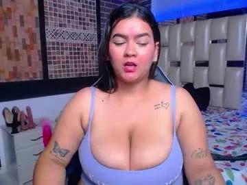 kriss_sweetboobs on Chaturbate