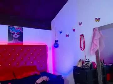 kriss_sweetboobs on Chaturbate
