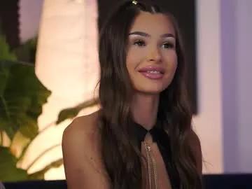 kyssaraplay on Chaturbate