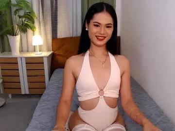 lady_trix000 on Chaturbate